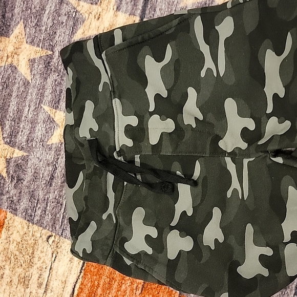 Boys sweatpants - Picture 2 of 3